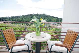 Апартаменты Apartments Ardura Петровац Двухместный номер с 1 кроватью и балконом, вид на море-13